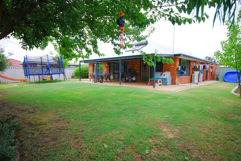 GREAT HOME GREAT VALUE Picture 1