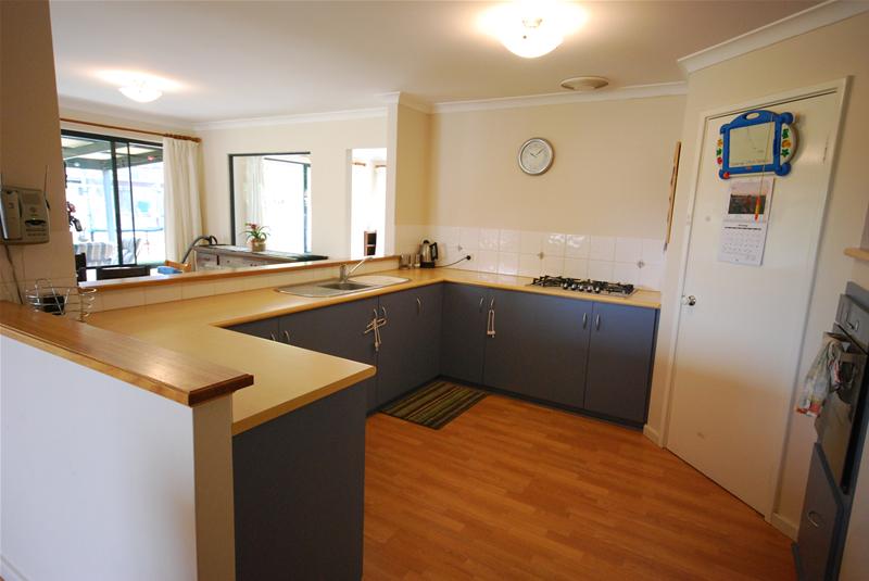 GREAT HOME GREAT VALUE Picture 3