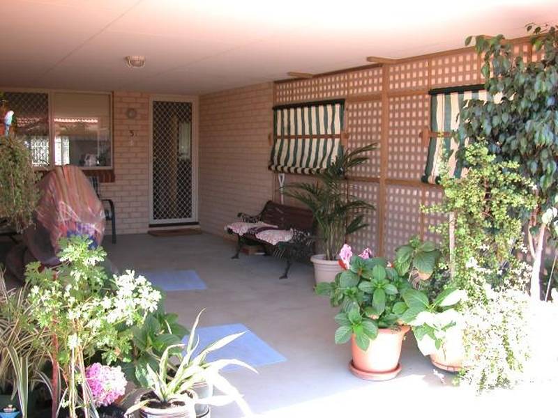 PERFECT RETIREES HOME Picture 2