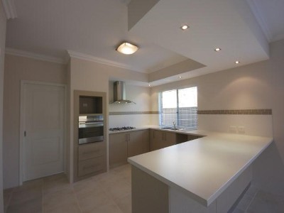 RESIDE BESIDE THE SEASIDE Picture RESIDE BESIDE THE SEASIDE Picture