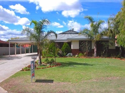 SIDE ACCESS AND SPACE Picture