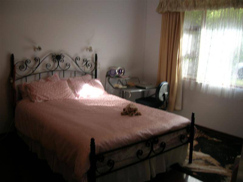 TOTAL DECADENCE ON DORSET Picture 3