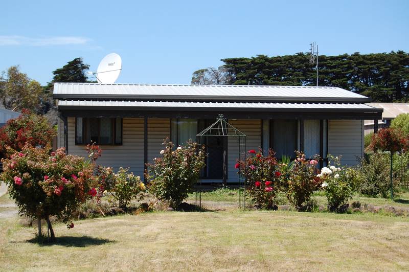 Hello Little Beauty Picture 3