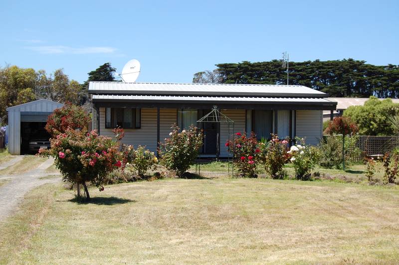 Hello Little Beauty Picture 2