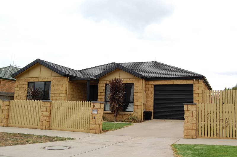 Neat As A Pin Picture 1