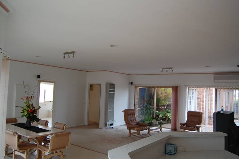 Superb Country Living Picture 2