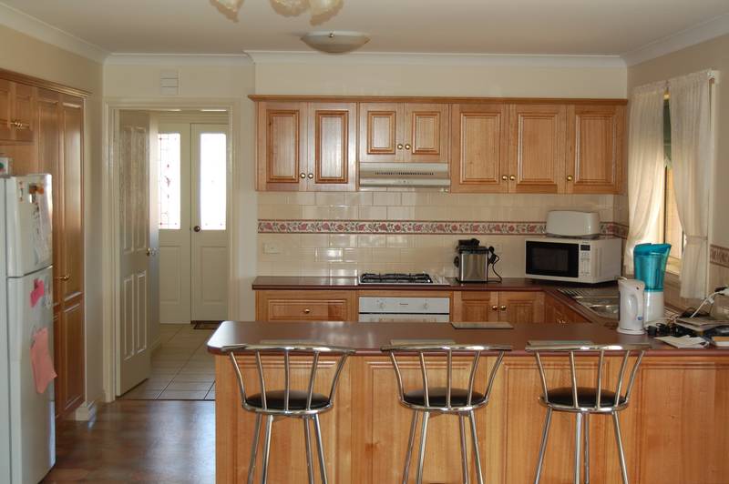 3 Years New !! Picture 2