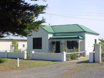 Ideal Living Picture