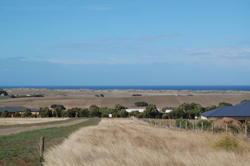 The Best of Both Worlds! Picture 2