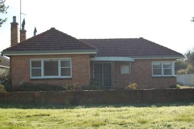 Sound Family Home Picture