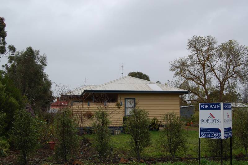 Mortlake Investment Picture 1