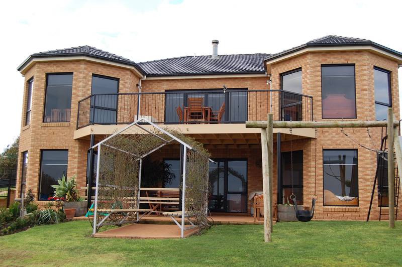 Elegant and Spacious Picture 1