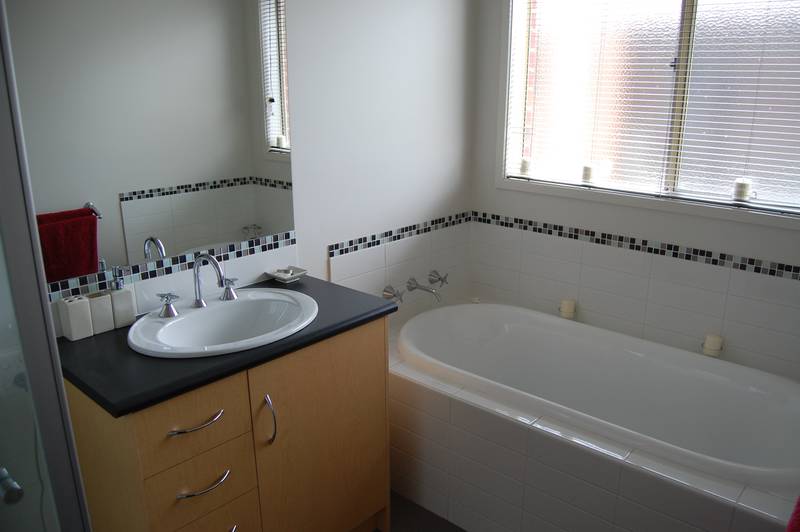 ITS ALL ABOUT POSITION Picture 2