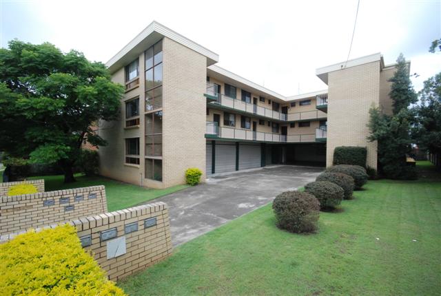 SIZE AND LOCATION Picture 1