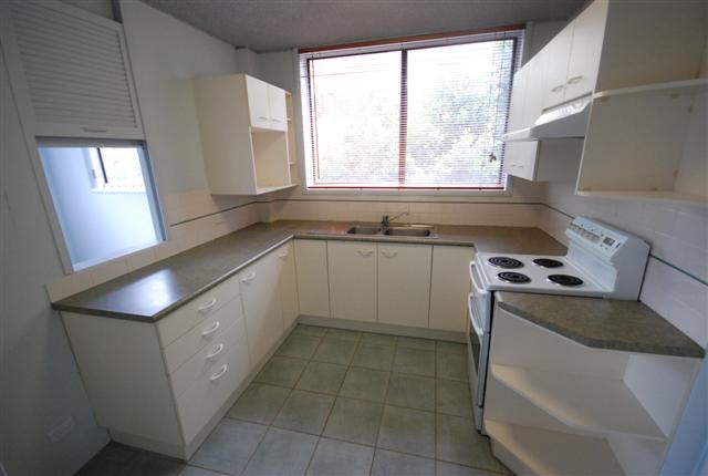 SIZE AND LOCATION Picture 2