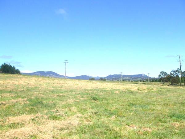 Minutes from Town Picture 2