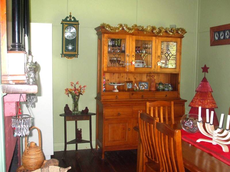 Worth Looking At! Picture 2