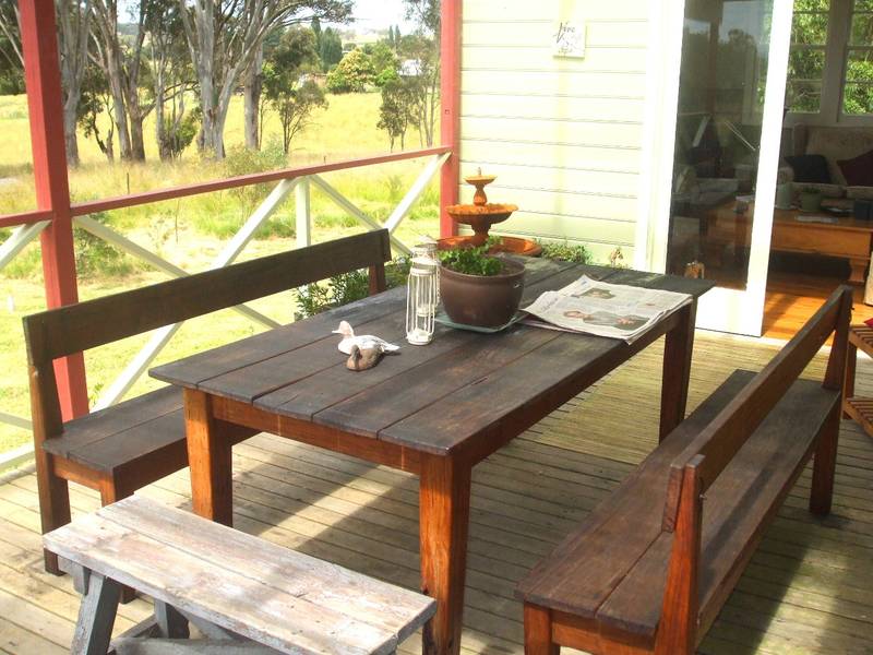 Secluded Home on 2 Hectares Picture 3