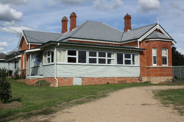 Magnificent Tenterfield Pastoralist Home Picture 3