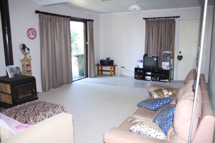 Large Family Home Picture 3