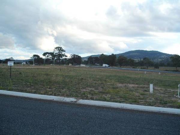 Vacant Block Picture 3
