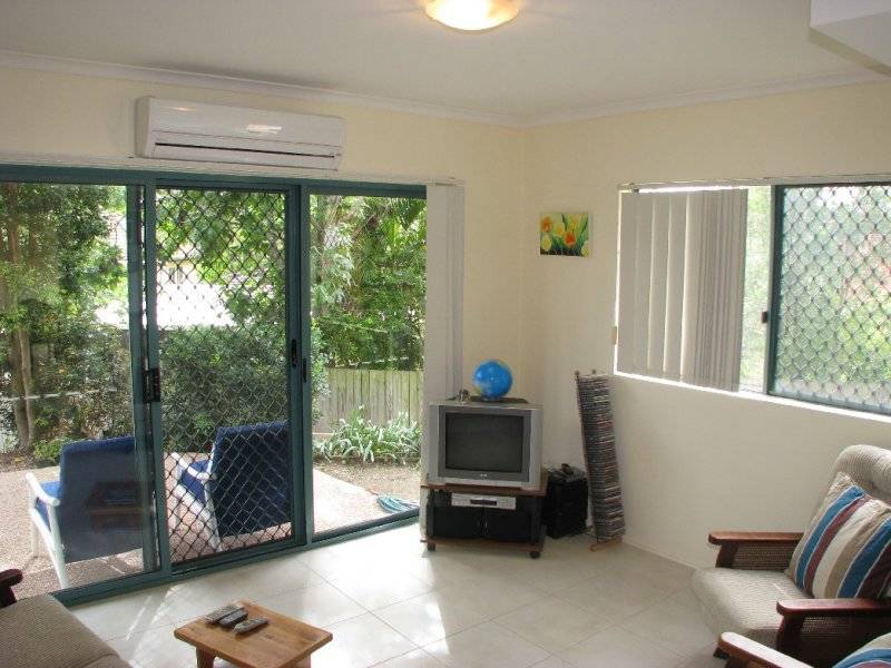 Exclusive Living Is Yours! Picture 3