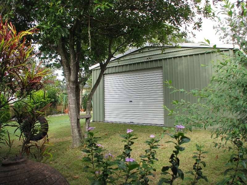 Houses in this area don't come on the market often! Picture 2