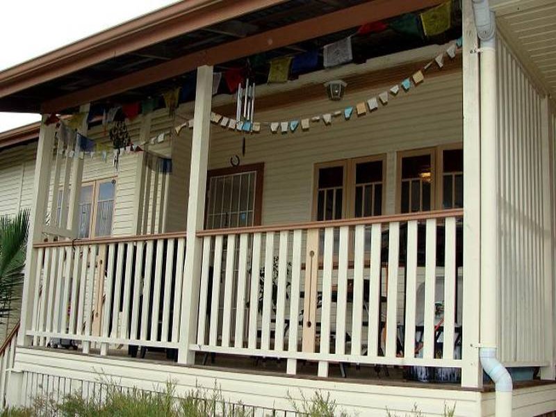 What a Pretty Home on 809sqm! Picture 2