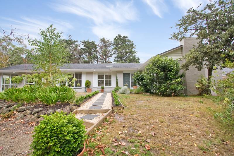 A country cottage in the perfect spot Picture 3