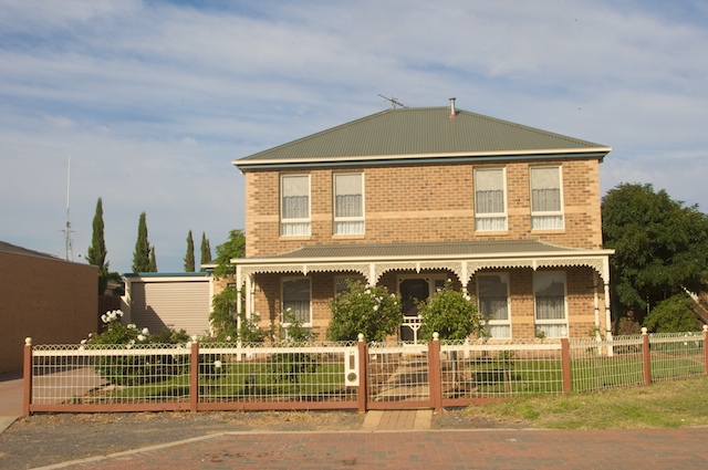 Picture Perfect, Keogh Family Home! Picture 1