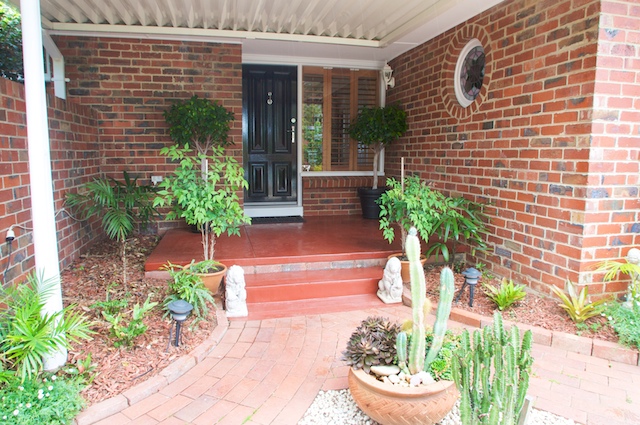 Pure Elegance Picture 2