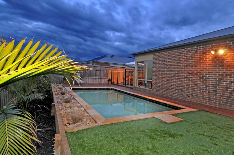 South Side Stunner Picture 2