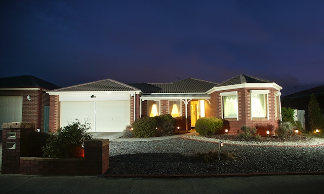 Picture Perfect Family Sized Proposition In Central Cambridge! Picture 1