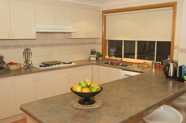 A Family Haven In A Splendid Pocket Of Real Estate Picture 3