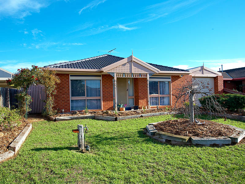 Family Home And Tradesman's Delight Picture 1