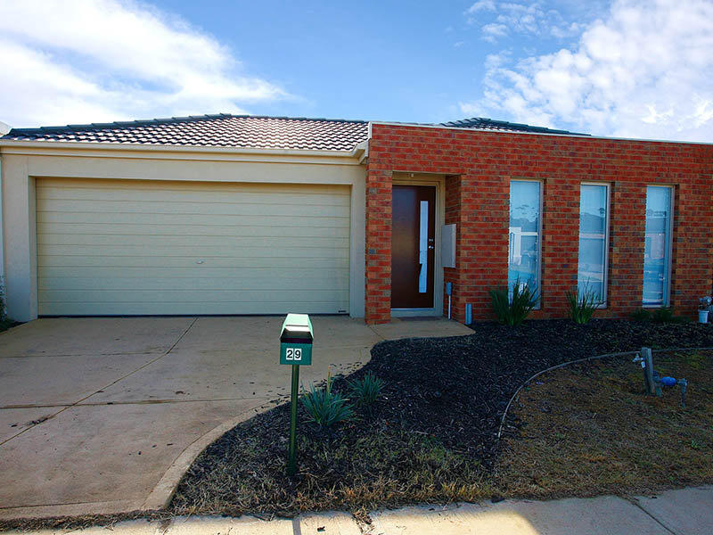 Young Family Home Picture 1