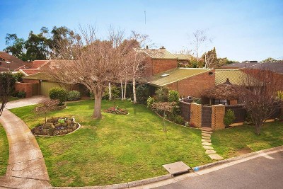 Exclusive Riverside Grand Entertainer Picture Exclusive Riverside Grand Entertainer Picture