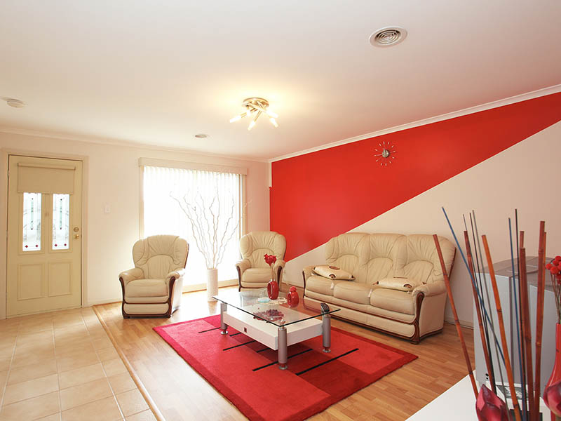 Wanted By Absolutely Everybody! Picture 3