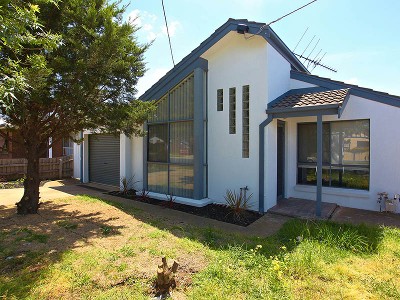 Location, Location... Stones Throw to Everything Picture Location, Location... Stones Throw to Everything Picture