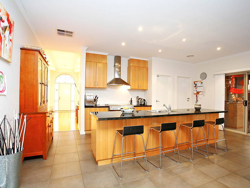 Exquisite Family Sized Grandeur In Rosegrange Picture 2