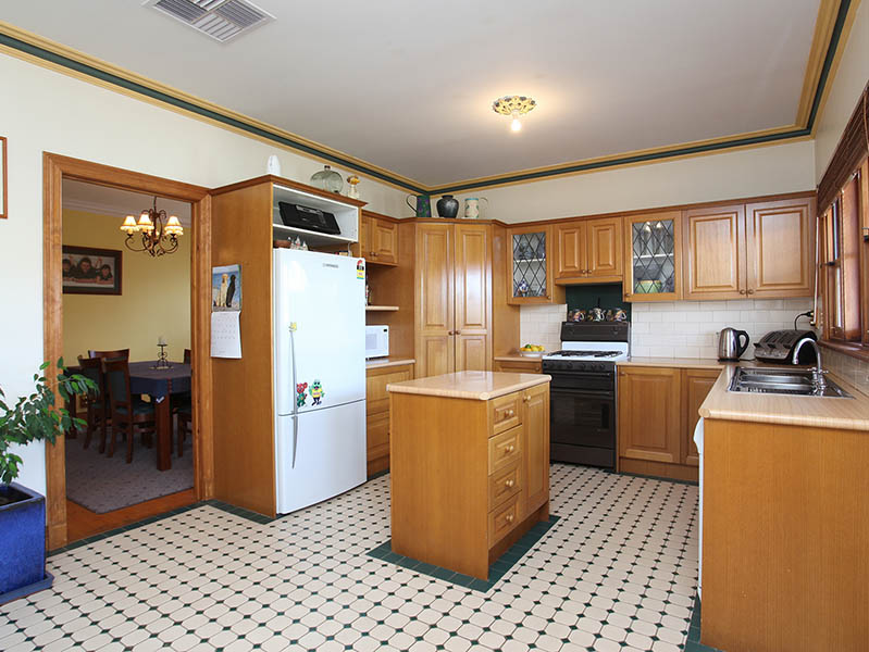 Pure Elegance! Picture 3