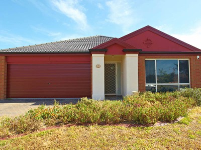 Walking Distance To Werribee CBD Picture