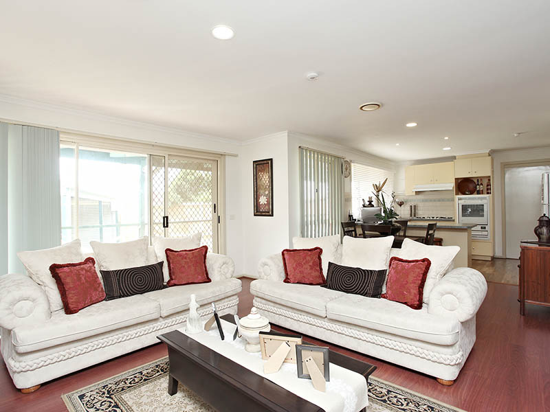 A Golden Opportunity To Grab With BOTH Hands! Picture 3