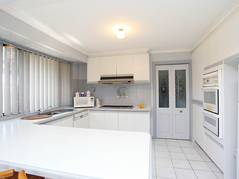 In The Heart Of Hoppers Crossing Picture 2