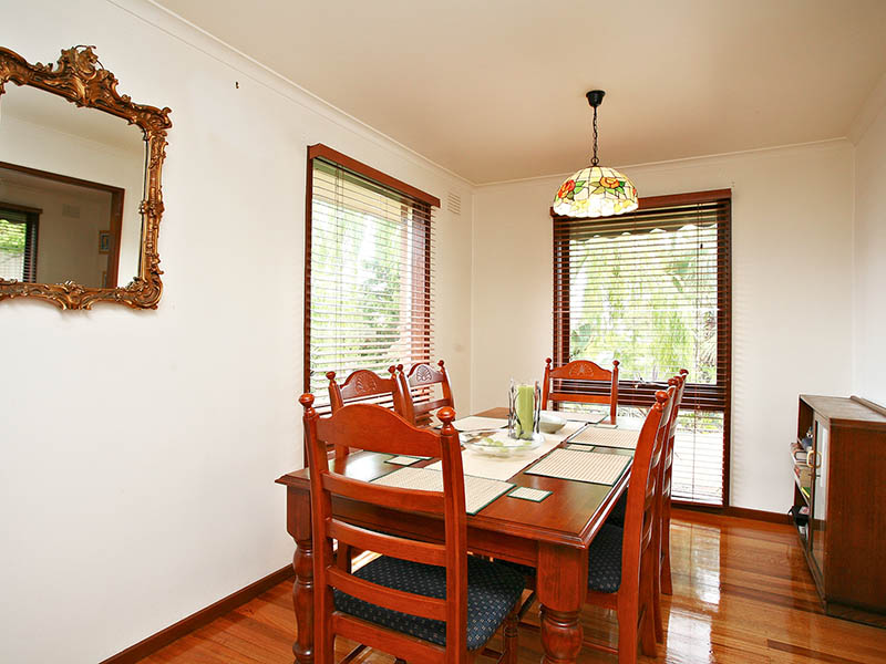 Fantastic Established Property Perfect First Home Or Investment Opportunity Picture 3