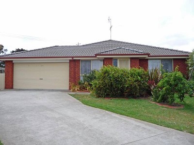 Four Bedrooms, Three Entertaining areas, Two Double Garages. Picture