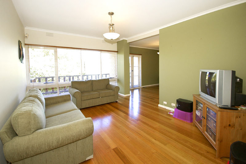 A TRULY REMARKABLE OFFERING Picture 3