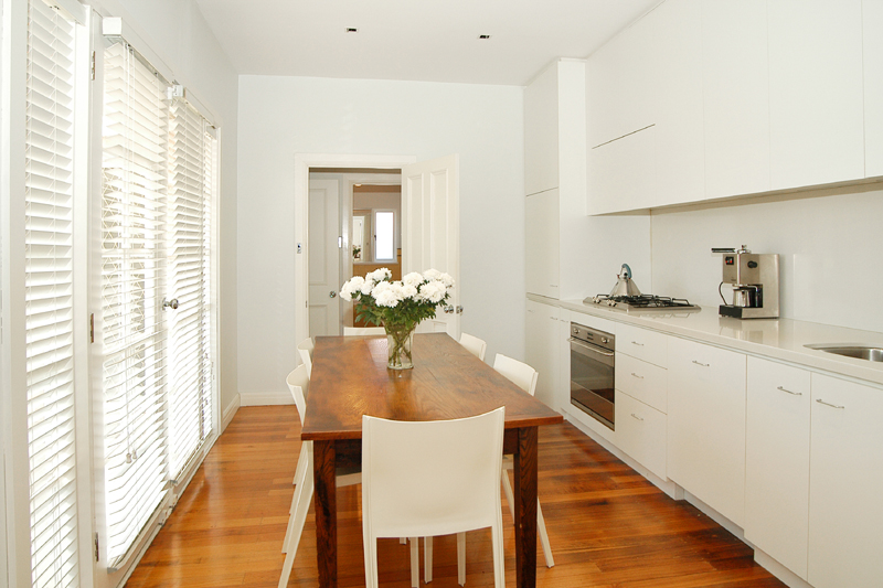 Great Beginner
or Prime Redevopment Opportunity. Picture 3