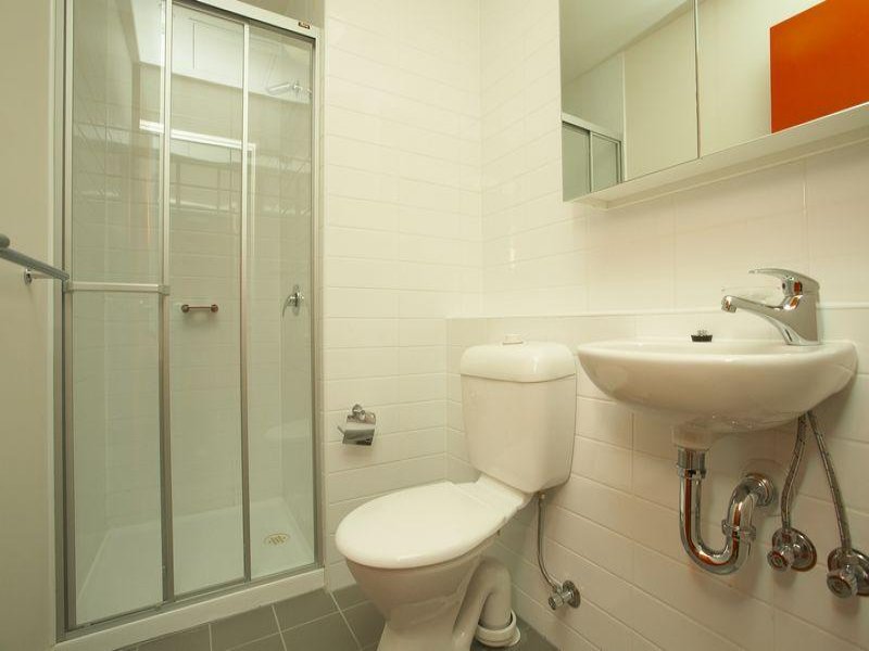 Monash University - Caulfield Campus - OWNER SAYS SELL! Picture 3