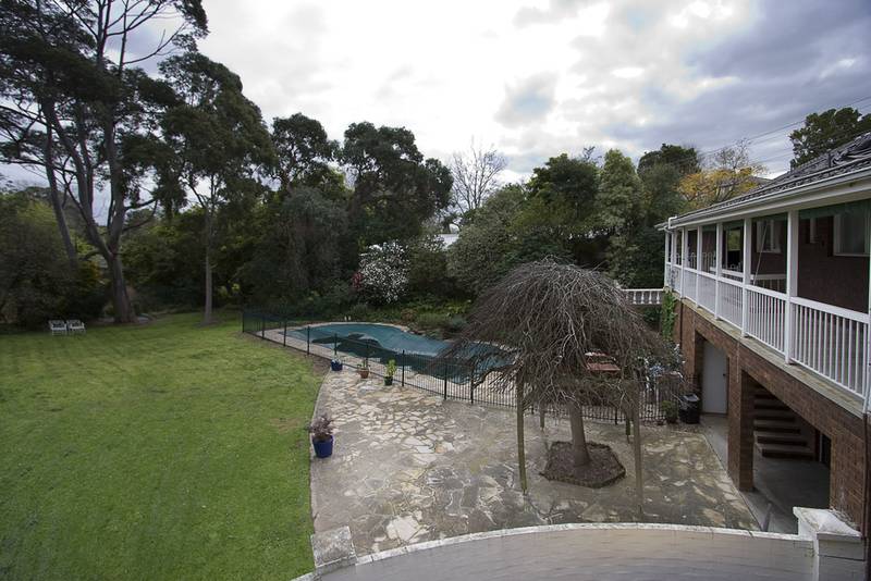 Prime Location with Potential to Develop. Picture 2